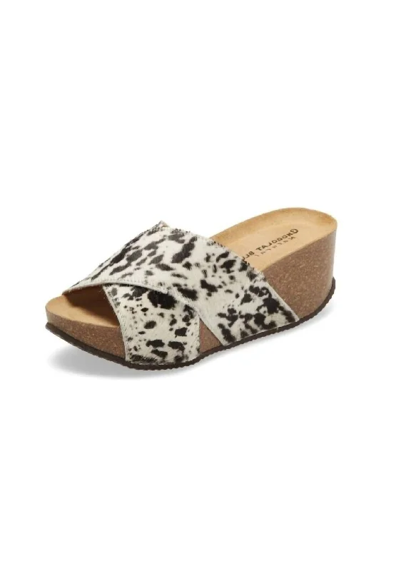 Fantastic Offers Estella Sandal In Cow White