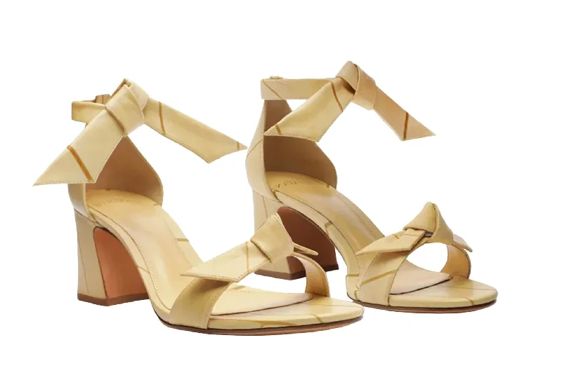 Discount Deals Women's Clarita Curve Beleaf 60 Sandal In Vanilla