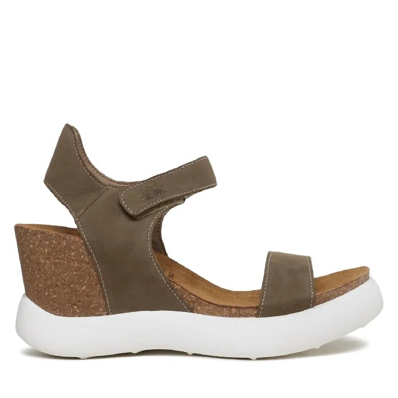 New Markdowns Women's Wedge Sandal In Khaki Cupido