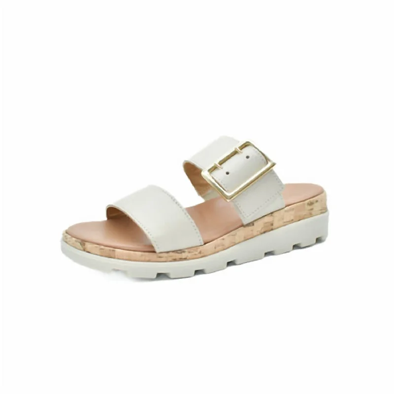 Weekend Deals That Sparkle Women's Woodstock Sandal In Dune Delux